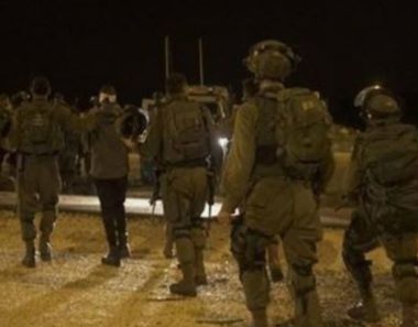 -Israeli Occupation Forces (IOF) arrested on Wednesday four youths, including a cancer patient, from Beit Jala and Aida and Al-Izzah refugee camps in Bethlehem.. According to security sources, "Wafa", the Israeli occupation forces arrested Nawaf Ismail al-Qaisi (45 years), from Al-Azza refugee camp north of Bethlehem, a patient with cancer, and Mohammed Nader Jawarish (17 years) from the tables in the city of Beit Jala, and Mohammed Hamdi al-Masa'id, Ashraf al-Sheikh from Aida camp, after they raided and searched their homes. ـــ