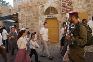 Israel to Confiscate Palestinian-owned Land in Hebron