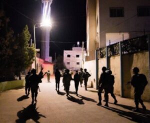 Israeli Soldiers Abduct Four Palestinians In Hebron And Jerusalem