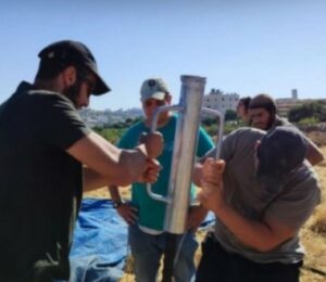 Israeli Colonizers Install An Outpost On Palestinian Lands In Hebron