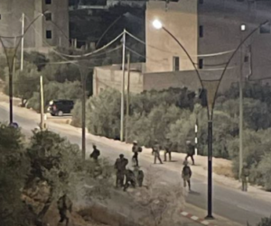 Soldiers Injure Many Palestinians In Beita