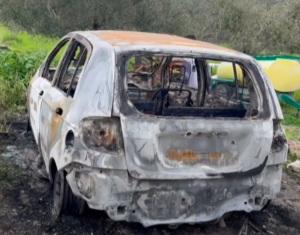 Israeli Colonizers Burn Vehicles and Homes, Near Nablus