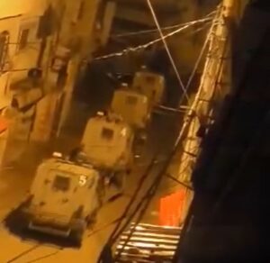 Army Abducts 23 Palestinians in Hebron, Occupies Homes In Nablus