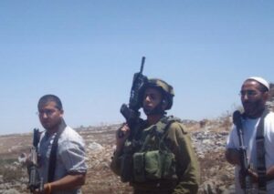 Israeli Colonizers Attack, Detain, Palestinians Near Jenin