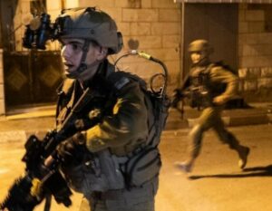 Army Shoots A Palestinian, Abducts Five, Including A Woman, In Ramallah