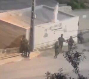 Including A Journalist, Army Abducts Three Palestinians In Hebron