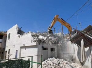 Army Demolishes Four Buildings In Jerusalem, Hebron