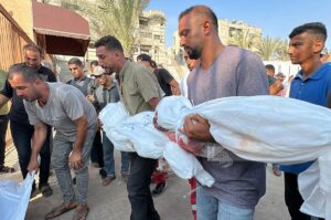 Day 289: Israel Kills Dozens of Palestinians, Injures Others, in Gaza