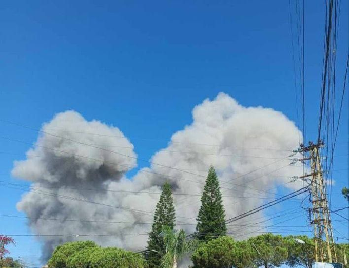 Strike on Kfarjouz, southern Lebanon (image from @firebred_ on Twitter)